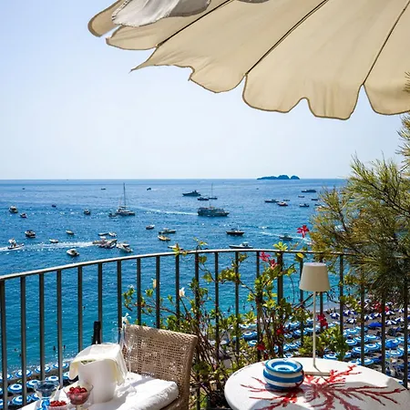 Luxurious Private In With Stunning Sea Views *