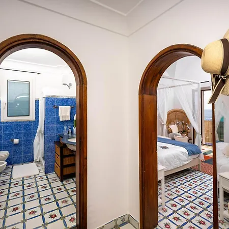 Luxurious Private In With Stunning Sea Views Positano