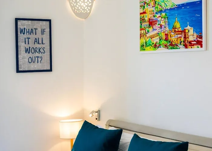 Вилла Luxurious Private In With Stunning Sea Views Позитано