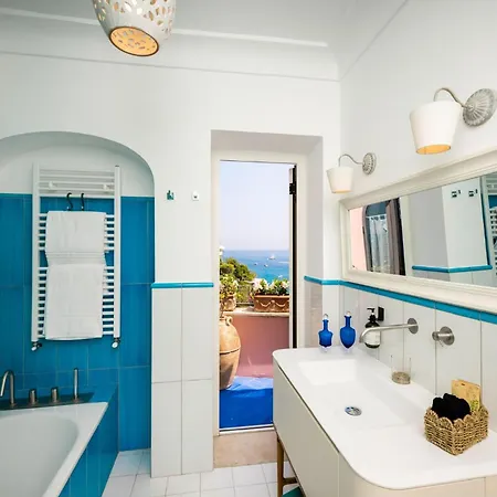 Villa Luxurious Private Villa In Positano With Stunning Sea Views