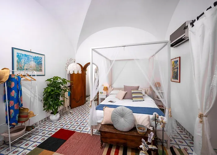 Luxurious Private Villa In Positano With Stunning Sea Views Villa *